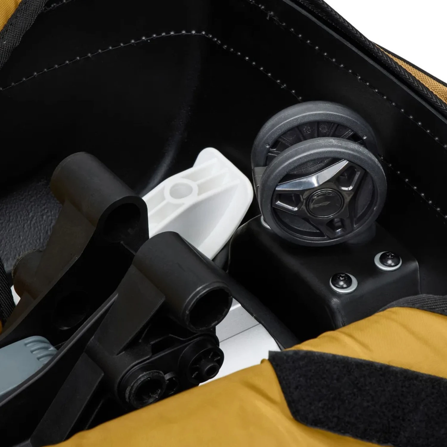 Thule RoundTrip Road Bike Case - Image 6